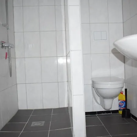 Kasteelhoeve-dussen Bed & Breakfast 3*