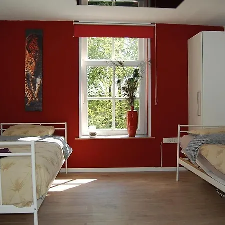 Bed & Breakfast Kasteelhoeve-dussen Dussen